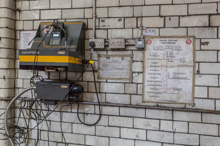 Botanic Garage By Zeno Watson-3739