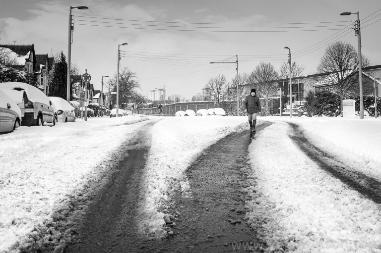 Snowfall in Scotstoun By Zeno Watson-4176
